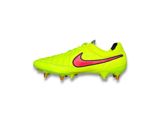 Nike Tiempo Legend 5 SG PRO